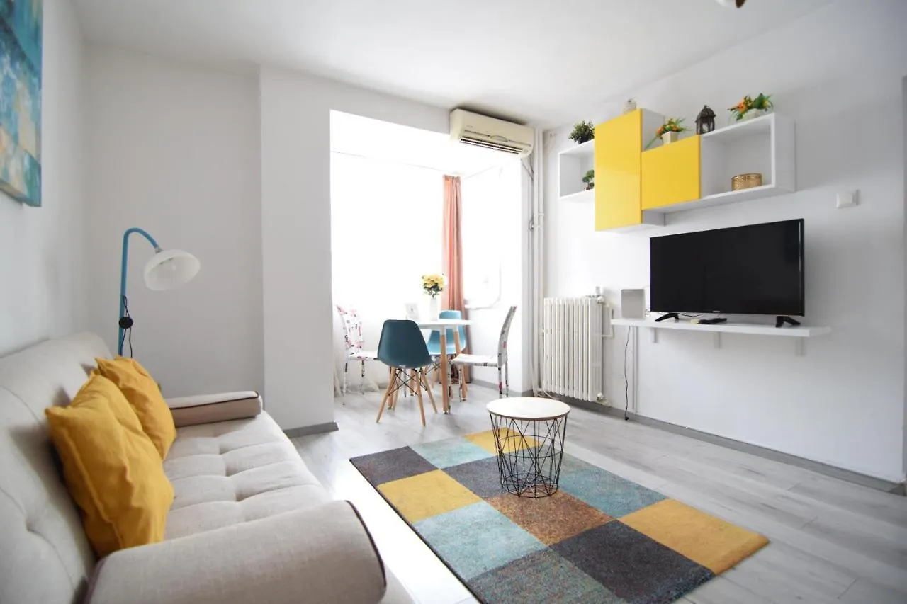 Cozy Apartment Balcescu Bucharest